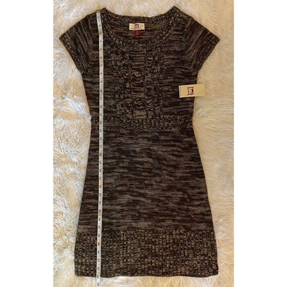 NWT L.E.I. SZ Junior S Java/Tan “Kathleen” Short Sleeve Sweater Dress - Picture 7 of 12